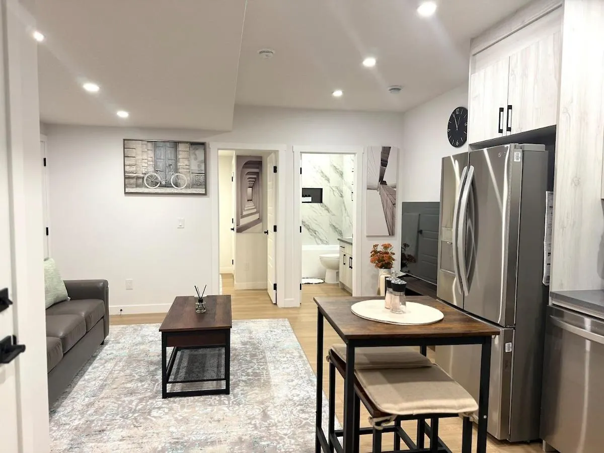 Luxe Stay With A Designer Touch location